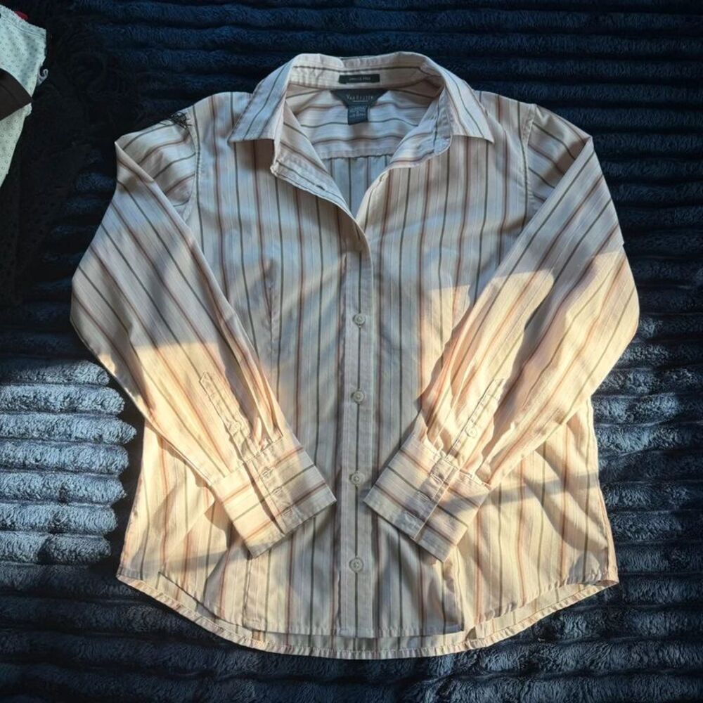 Striped button down shirt - Picture 1 of 3